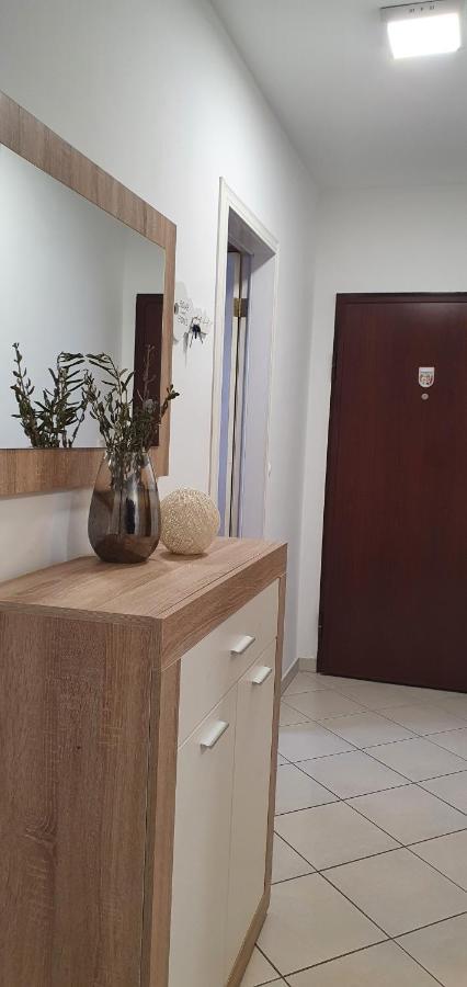 Tomislav Apartment มาคาร์สกา ภายนอก รูปภาพ