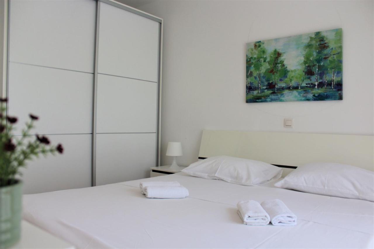 Tomislav Apartment มาคาร์สกา ภายนอก รูปภาพ