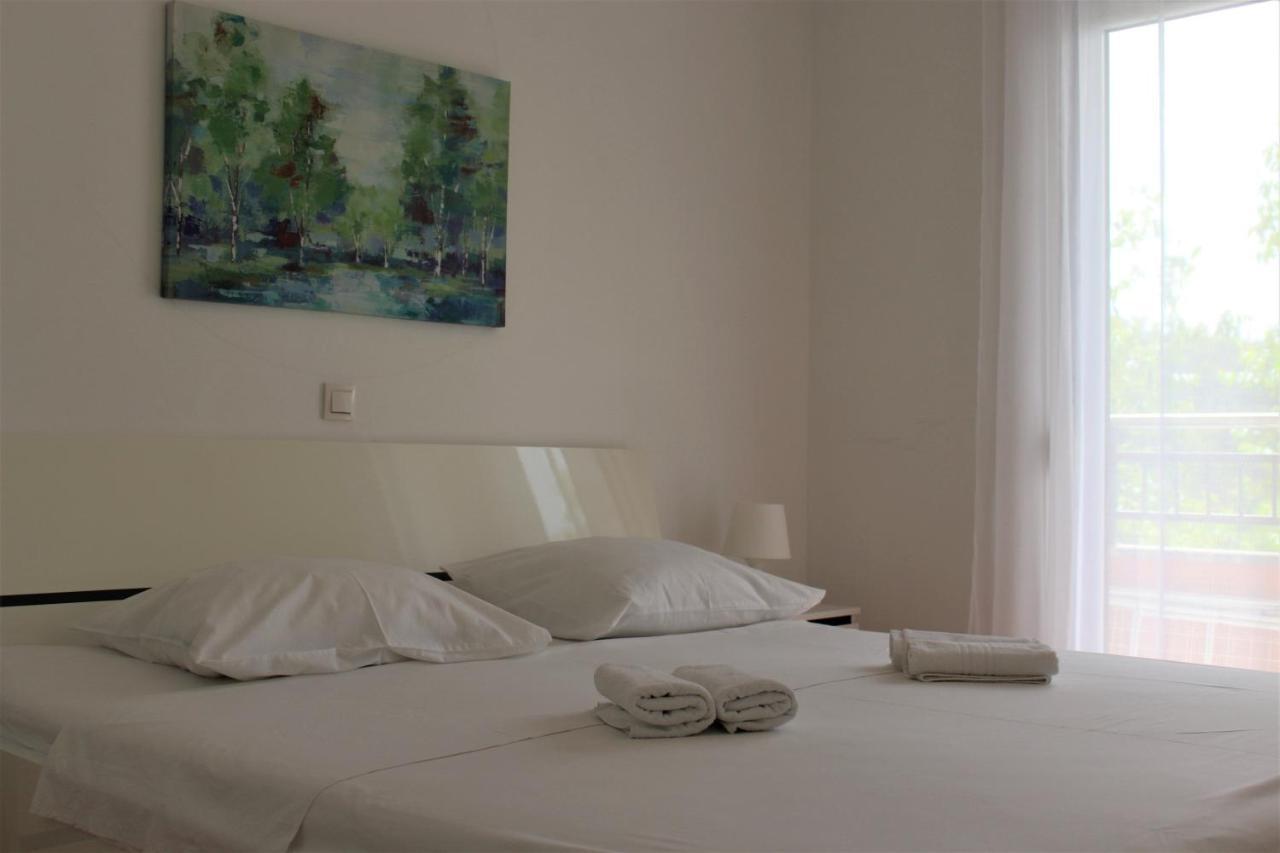 Tomislav Apartment มาคาร์สกา ภายนอก รูปภาพ
