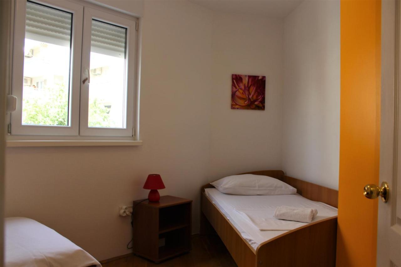 Tomislav Apartment มาคาร์สกา ภายนอก รูปภาพ