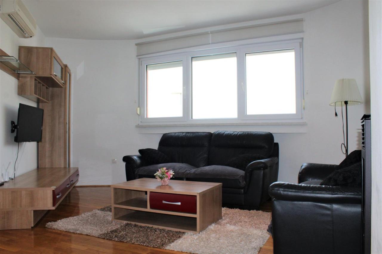 Tomislav Apartment มาคาร์สกา ภายนอก รูปภาพ